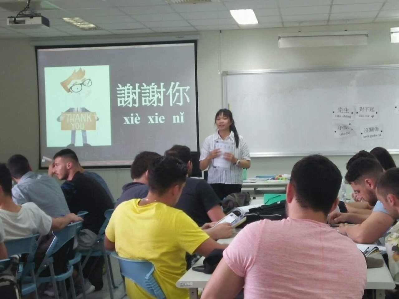 圖四、法國交流學生參與本校安排之華語課程。